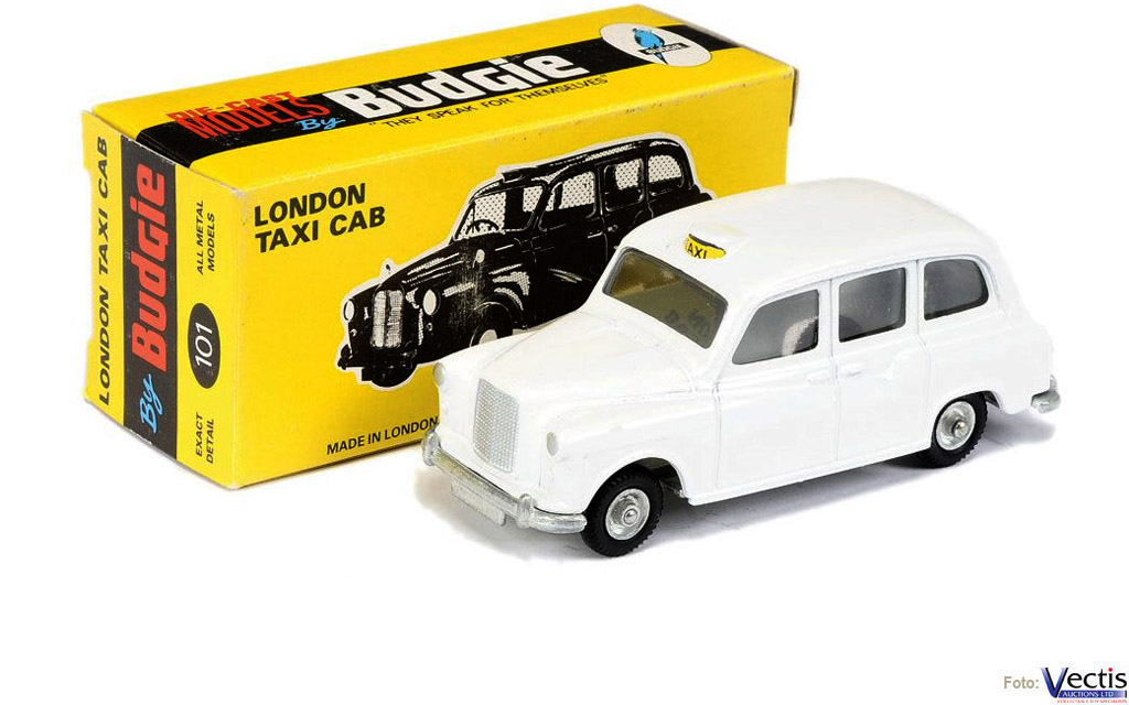 No. 703 TAXI LONDINENSE FX4