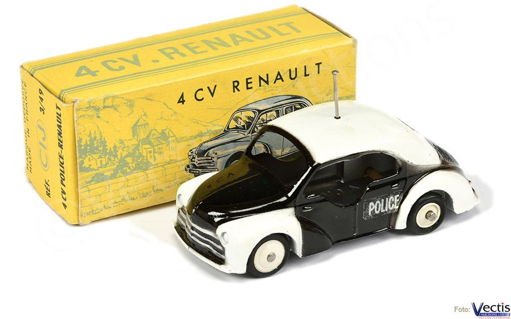 3/49 RENAULT 4CV POLICA