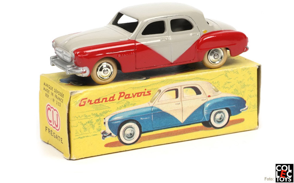 3/52 RENAULT FREGATE GRAND PAVOIS