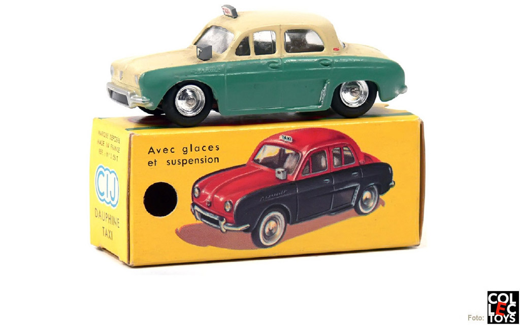 3/56-T RENAULT DAUPHINE TAXI