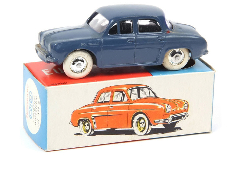 3/56 RENAULT DAUPHINE