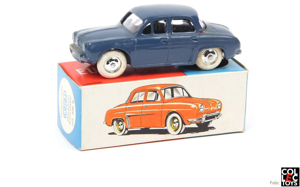 3/56 RENAULT DAUPHINE