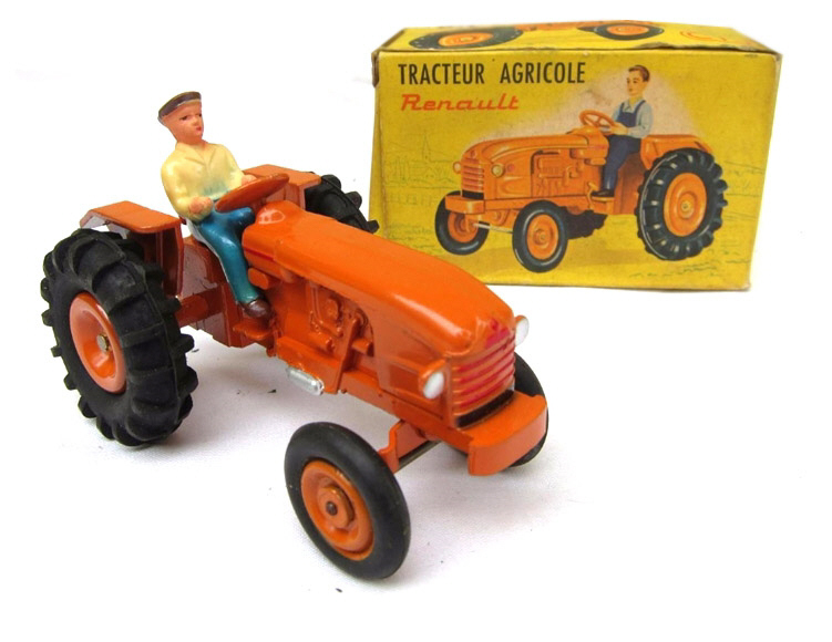 3/33 TRACTOR RENAULT E30