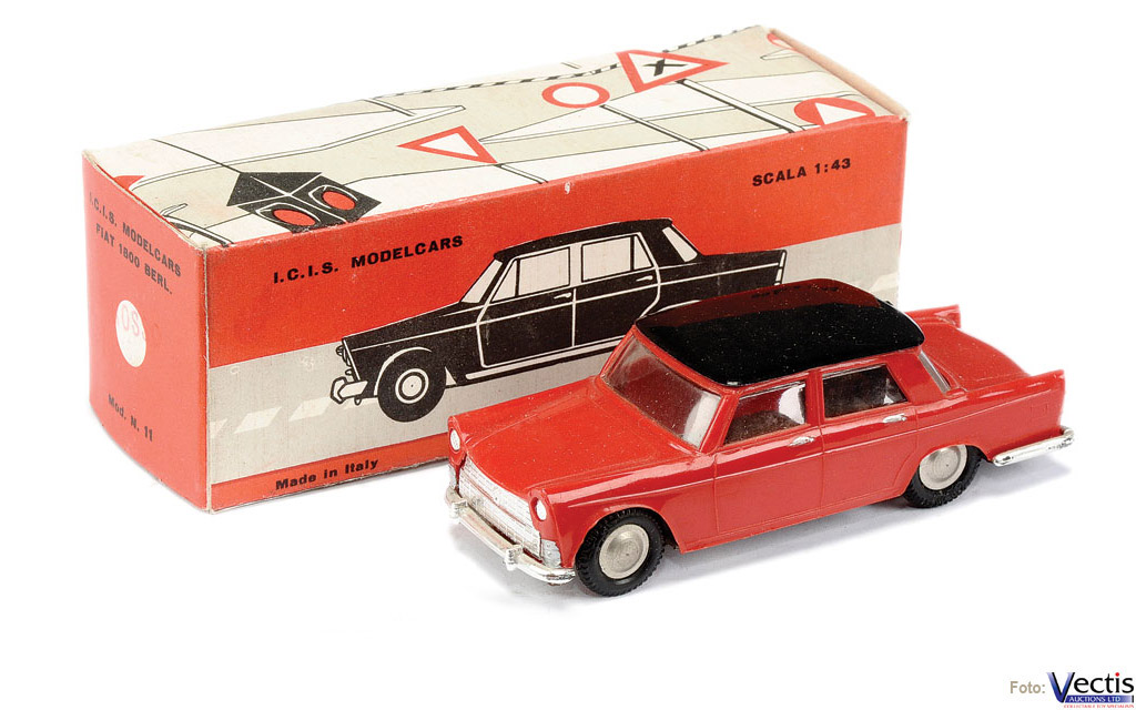 REF.11 FIAT 1800 REF.11 FIAT 1800