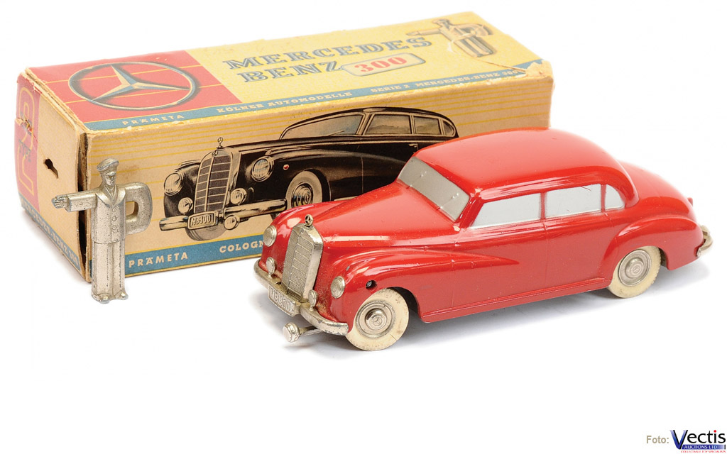 Mercedes-Benz 300