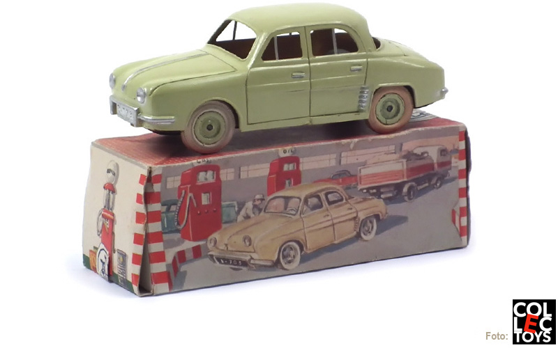 703 RENAULT DAUPHINE 703 RENAULT DAUPHINE