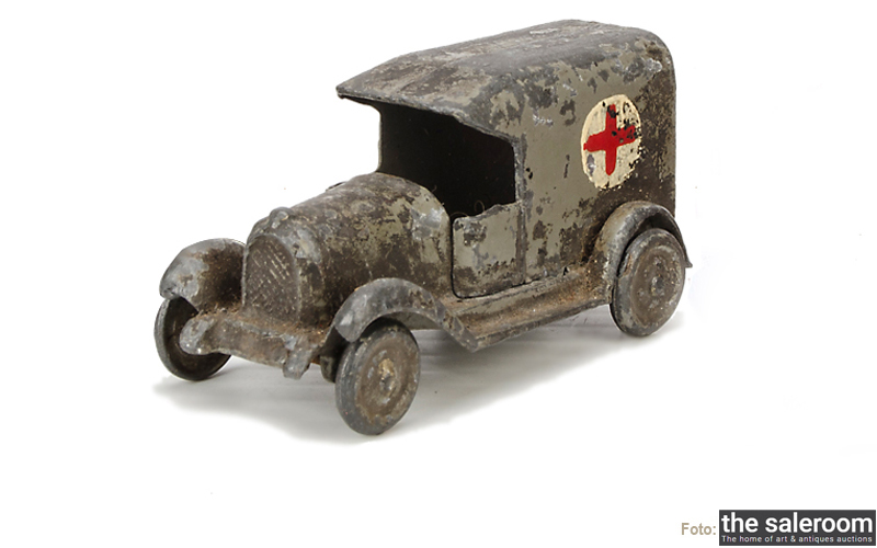 114-B AMBULANCIA MILITAR