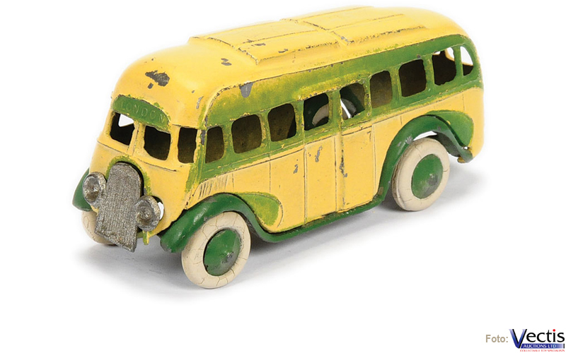 152 AUTOCAR
