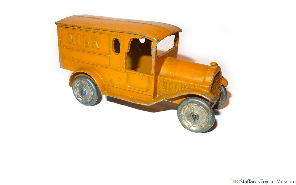 REF 4334 MILK VAN REF 4334 MILK VAN